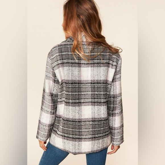 Flannel Plaid Button Down Coat, black/Gray/Blush/White, size small - Picture 10 of 13